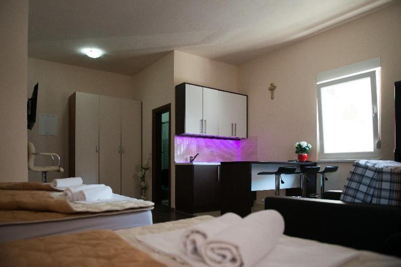 Hotel Stana เมจูโกเรีย ภายนอก รูปภาพ